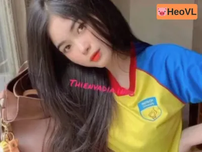 Clip nắc với nữ học sinh hutech mông bự