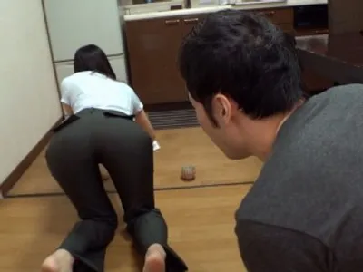 Mẹ bà xã khiêu gợi và chàng rể dâm