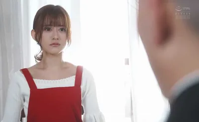 Người vợ bán thân thanh toán tiền nợ cho gã chồng suốt một năm mà gã chồng không hề hay biết