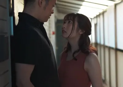 Vợ yêu mang thai, tôi bị gợi cảm bởi bà xã gần nhà thường ở nhà một mình