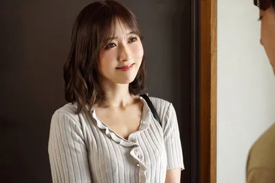 Người vợ về nhà bố mẹ đẻ sau cuộc cãi nhau, chồng yêu rủ cô bạn thân về nhà tâm sự…