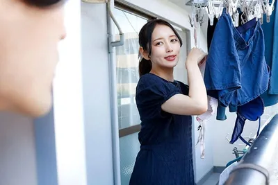 Mối tình ngắn ngủi với cô nàng nhà bên đã có người chồng cạnh bên