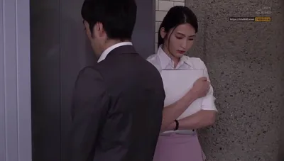 Em thư ký đáng thương bị tiền bối bắt vào khách sạn phục vụ đối tác