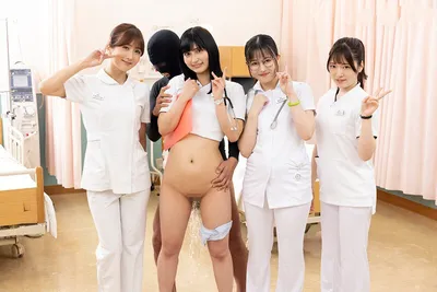 Những nữ hộ lý bệnh viện vừa chăm sóc bệnh nhân vừa bị quan hệ đến bắn cả nước