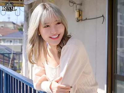 Người mình thương chị nhà đối diện, thanh niên làm liều nhìn trộm và bị bắt gặp