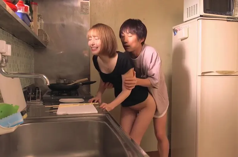 Bồn chứa tinh của anh trai mất nết về quê chơi rồi đụ với cậu em chồng